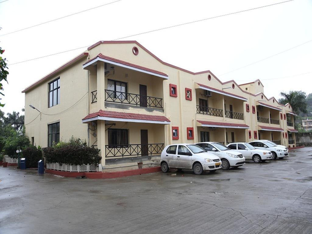 Leo Resorts Dzsunagadh Kültér fotó