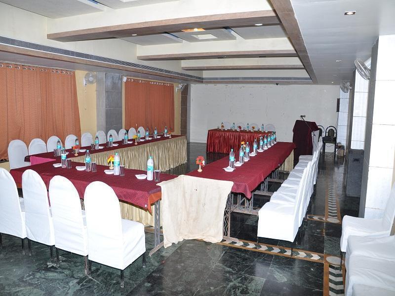 Leo Resorts Dzsunagadh Kültér fotó